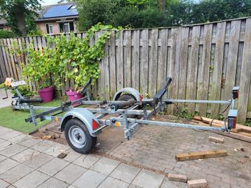 Stevige bcm boottrailer 750kg beschikbaar voor biedingen