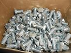 Bakstenen, houten buizen, schroeven, moeren, Ophalen, Nieuw, Inox, Schroeven