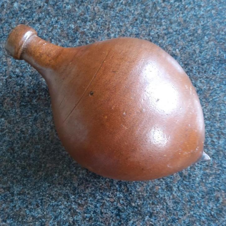 Antieke decoratieve kruik. Geglazuurd aardewerk, Antiek en Kunst, Antiek | Vazen, Ophalen of Verzenden