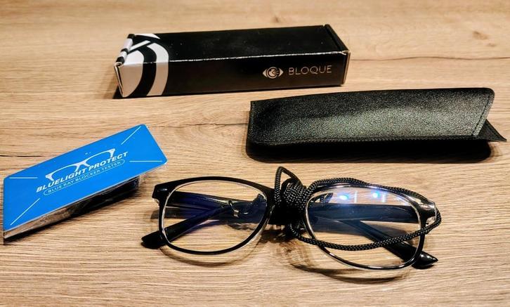 Bloque blauw licht bril NIEUW, Handtassen en Accessoires, Zonnebrillen en Brillen | Dames, Nieuw, Bril, Zwart, Ophalen of Verzenden