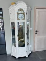 mooie staanklok, Enlèvement