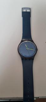 Montre swatch blue rebel, Bijoux, Sacs & Beauté, Comme neuf, Enlèvement, Swatch