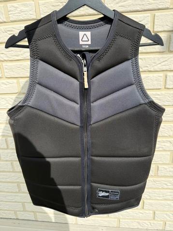 Follow vest beschikbaar voor biedingen