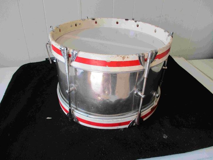 4 trommels, Musique & Instruments, Percussions, Utilisé, Tambour, Enlèvement ou Envoi