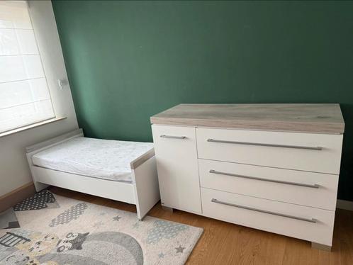 Kinderkamerbed + dressoir + opbergbank, Kinderen en Baby's, Kinderkamer | Complete kinderkamers, Gebruikt, Jongetje of Meisje