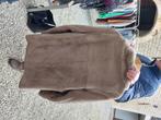 Belle nouvelle veste (mouton retourner) 300€ eventuellement, Brun, Enlèvement, Taille 56/58 (XL), Neuf