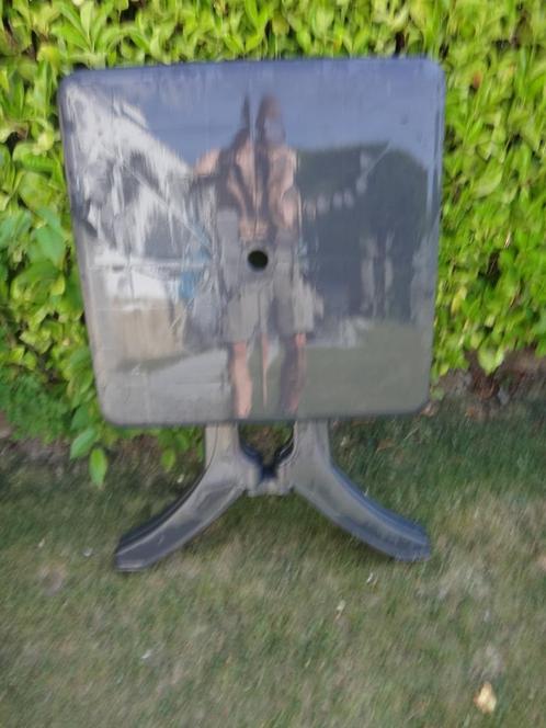 Tuintafels en stoelen en krukken, Tuin en Terras, Tuintafels, Gebruikt, Metaal, Ophalen