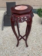 Gueridon asiatique en bois sculpté et marbre, Antiek en Kunst, Ophalen