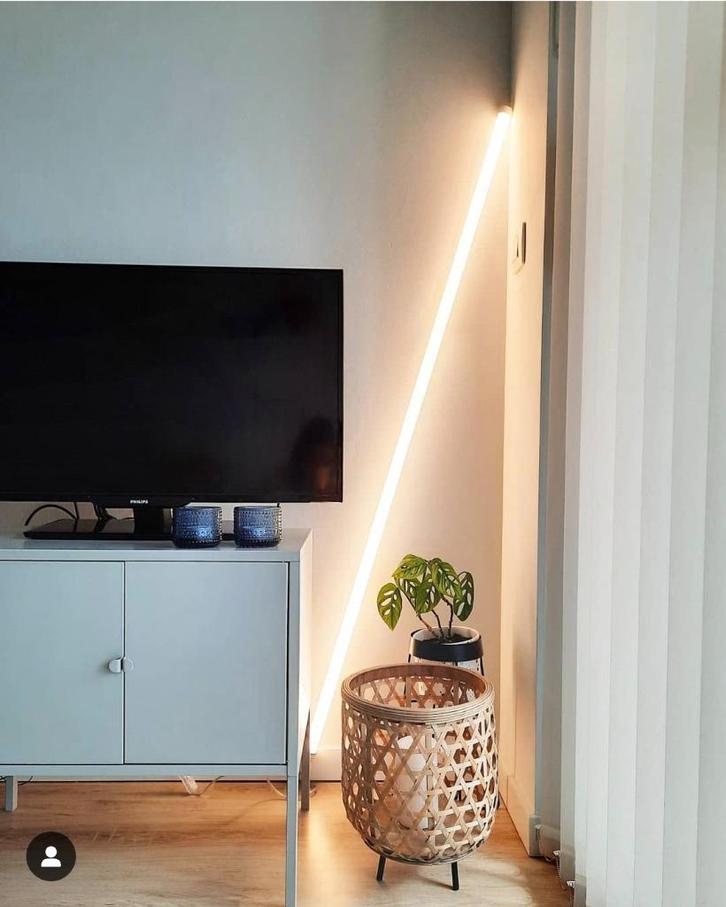 Ikea LUXHULT kastje, Huis en Inrichting, Kasten | Lockerkasten, Zo goed als nieuw, Ophalen