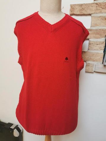 Très beau débardeur de gentlemen rouge de chez Memo's, Enlèvement ou Envoi, Comme neuf, Taille 52/54 (L)