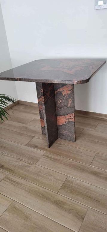 Table en marbre