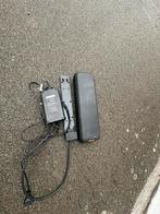 Bafang batterij 42v met oplader en houder, Ophalen, Zo goed als nieuw