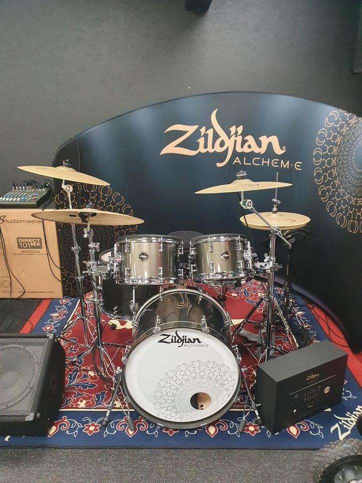 Meerdere digitale drumstellen in aanbieding. Roland, Efnote, Musique & Instruments, Batteries & Percussions, Neuf, Roland, Enlèvement ou Envoi