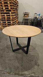 Ronde tafel (120 cm) in massief eik en metaal, Huis en Inrichting, Tafels | Eettafels, Ophalen, Modern, Scandinavisch, Rond, Zo goed als nieuw