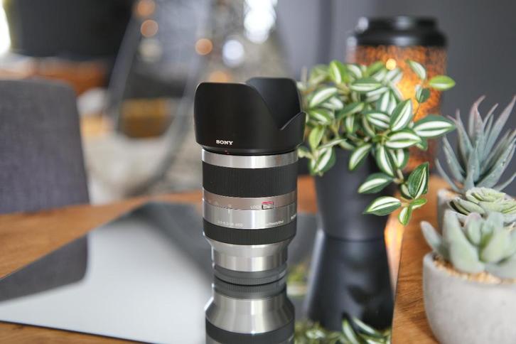 ★★★ Mis de gestabiliseerde lens van de SONY SEL18200 niet, Audio, Tv en Foto, Foto | Lenzen en Objectieven, Zo goed als nieuw
