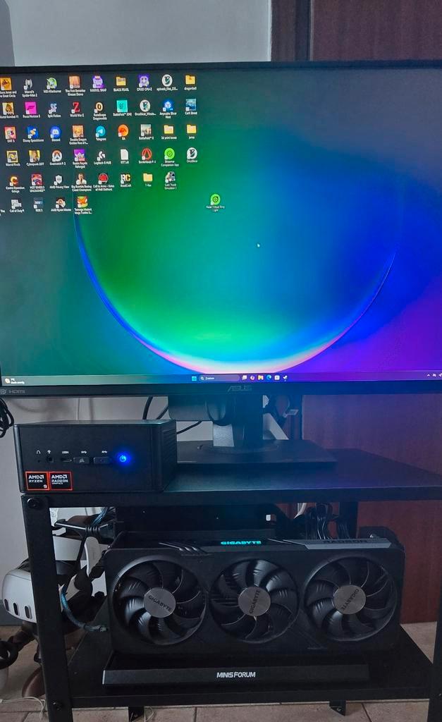 Pc/gaming UM890 pro en een egpu Gigabyte 7800xt en monitor, Computers en Software, Desktop Pc's, Gaming, Ophalen