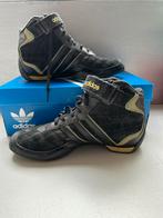 Vintage adidas maat 37,5, Kleding | Dames, Schoenen, Zwart, Zo goed als nieuw, Sneakers, Verzenden