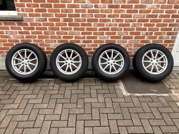 Land Rover Discovery Sport - Range Rover Evoque velgen beschikbaar voor biedingen