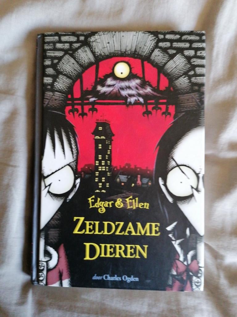 Charles Ogden - 1 Zeldzame dieren, Livres, Livres pour enfants | Jeunesse | 10 à 12 ans, Comme neuf, Enlèvement
