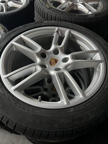 Porsche Panamera winterkit beschikbaar voor biedingen