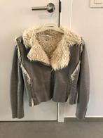 Grijs jasje met imitatieleer, Vêtements | Femmes, Vestes | Hiver, Enlèvement, Porté, Gris