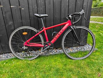 Triban 100 racefiets - TECHNISCH PERFECT (recent onderhoud!) beschikbaar voor biedingen
