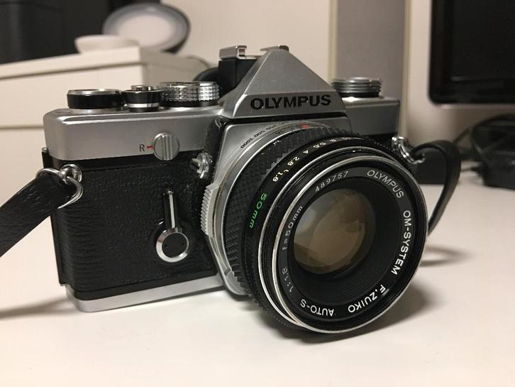 Lot Olympus avec 5 objectifs, TV, Hi-fi & Vidéo, Appareils photo analogiques, Utilisé, Olympus, Enlèvement ou Envoi