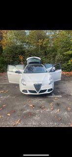 Alfa Romeo Giulietta, Auto's, Alfa Romeo, Te koop, Stadsauto, 5 deurs, Stof