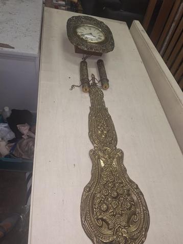 klok - slingerklok beschikbaar voor biedingen