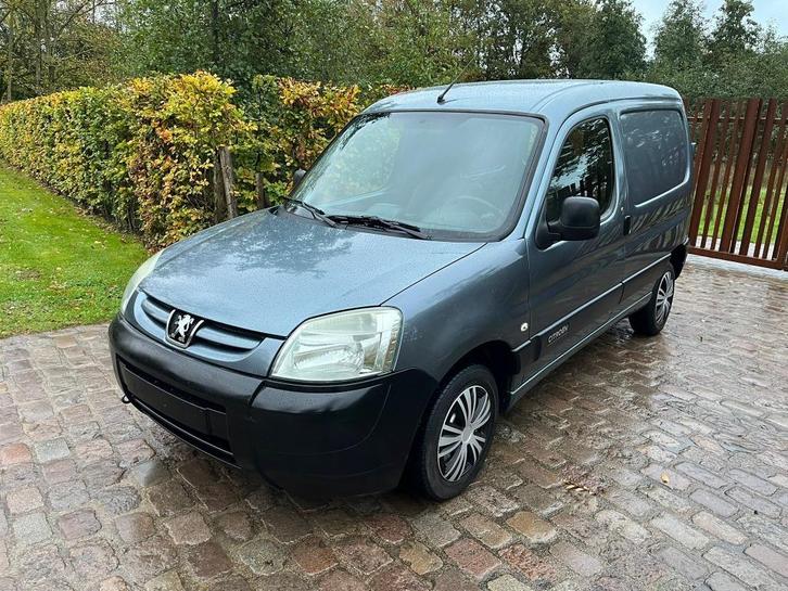 Citroën Berlingo 1.6 HDI lichte vracht / 186.756 km / 2 ztpl, Auto's, Bestelwagens en Lichte vracht, Bedrijf, Te koop, Airbags
