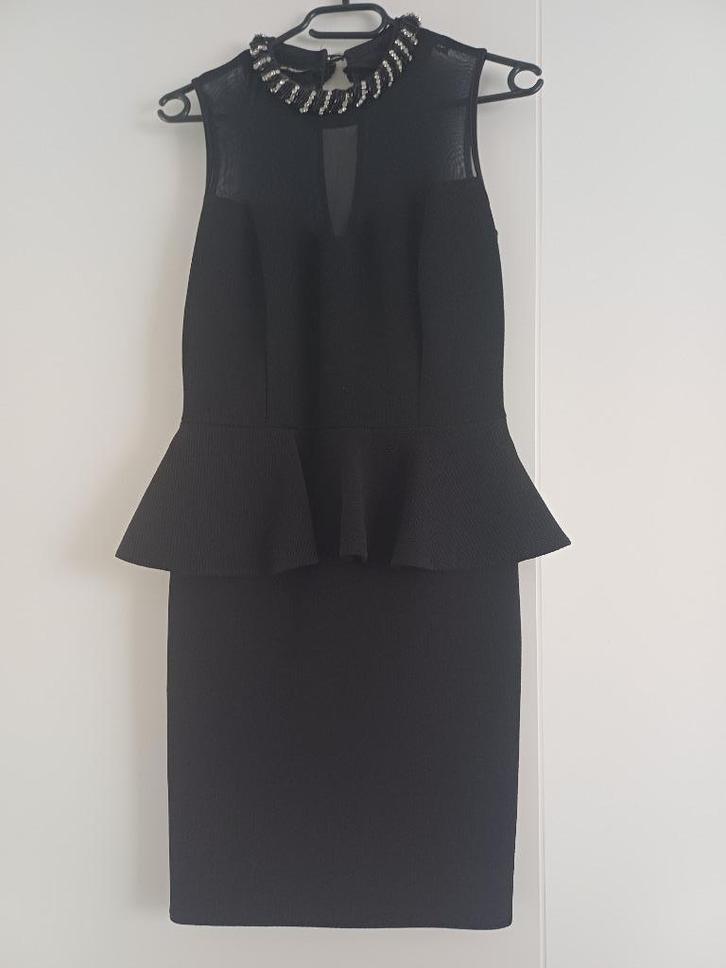 Appel's - peplum cocktailjurk (mt 36), Kleding | Dames, Jurken, Zo goed als nieuw, Maat 36 (S), Zwart, Knielengte, Ophalen of Verzenden
