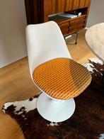 Leuke vintage (Tulip) stoelen, Huis en Inrichting, Ophalen, Zo goed als nieuw, Vier