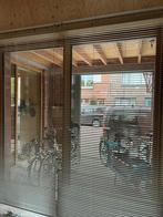 2 grote witte aluminium jaloezieën, Ophalen, Zo goed als nieuw, Aluminium