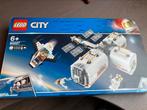 Lego maan ruimte station, Kinderen en Baby's, Speelgoed | Duplo en Lego, Ophalen, Complete set, Lego