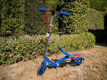 SpaceScooter blauw beschikbaar voor biedingen