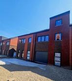 Maison te koop in Jemappes, 3 slpks, 145 m², Vrijstaande woning, 3 kamers