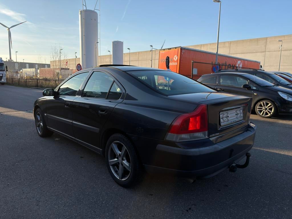 Volvo S60 2.4i 20v EUR4, Essai à domicile, Achat, Entreprise, Boîte manuelle