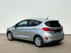 ✅ Ford Fiesta  1.1i GARANTIE 1.Eig LaneAssist Parksens Airco, Voorwielaandrijving, Stof, 62 kW, Bedrijf
