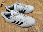 sneakers addidas maat 43,5, Sport en Fitness, Adidas, Overige typen, Ophalen of Verzenden, Zo goed als nieuw