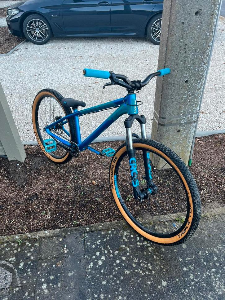 Canyon stiched limited edition- kan ruilen met scooter, Fietsen en Brommers, Fietsen | Mountainbikes en ATB, Zo goed als nieuw