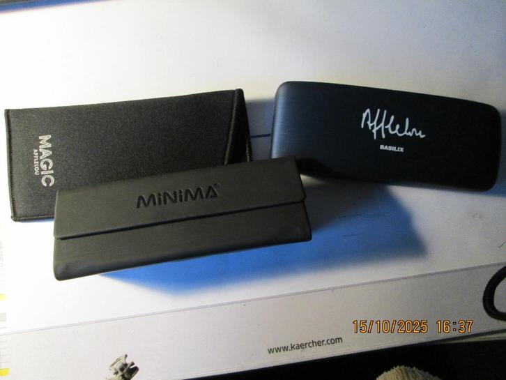 Boites pour lunettes., Bijoux, Sacs & Beauté, Lunettes de Soleil & Lunettes | Hommes, Neuf, Lunettes, Enlèvement