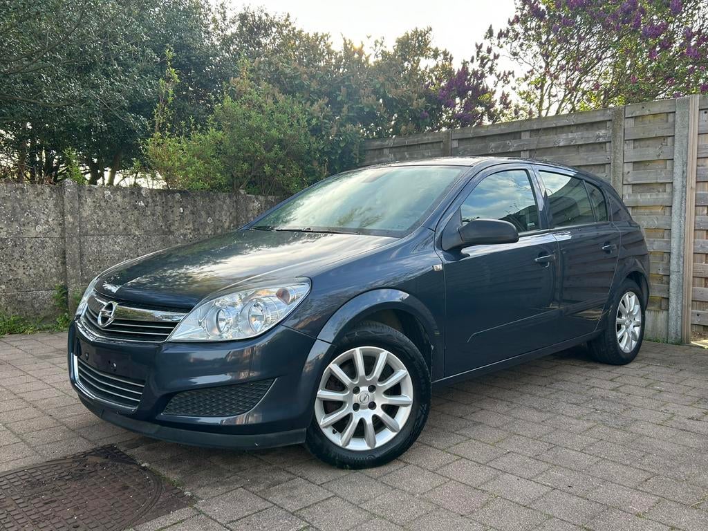 Opel Astra H 2008 Airco 1.4 Benzin Cruise Control!, Auto's, Opel, Handgeschakeld, 5 deurs, Particulier, Astra