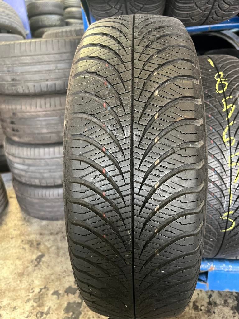 185/65/15 good year avec montage et équilibrage, Enlèvement