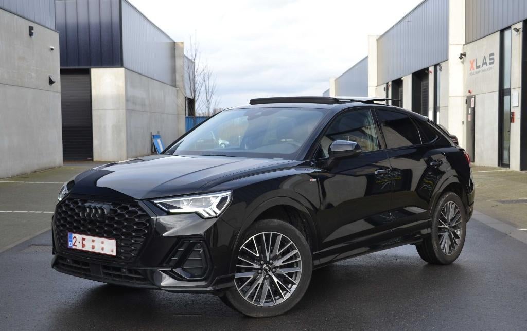 Audi Q3 35 TDi Sport Edition S line S tronic Pano Led 2024, Leder en Stof, Zwart, Bedrijf, Diesel