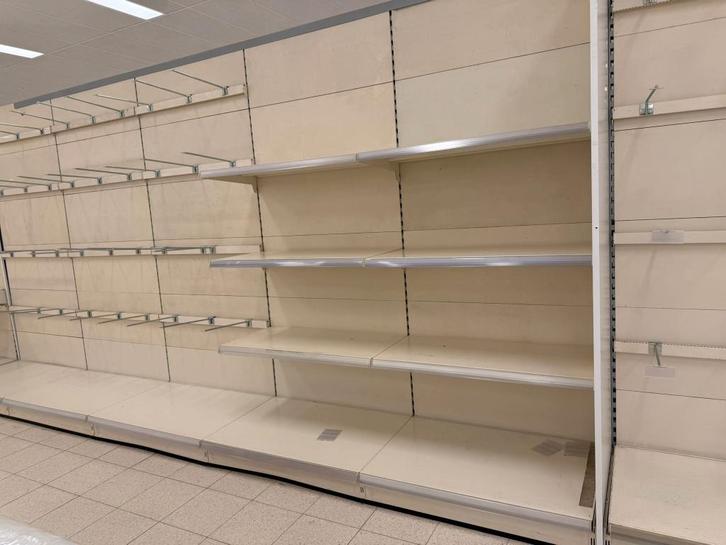 étagères de magasin, Articles professionnels, Aménagement de Bureau & Magasin | Entrepôt, Rayonnage & Stockage, Enlèvement