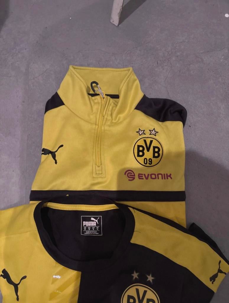 Trainingspak BIEDEN MAAR, Sports & Fitness, Football, Enlèvement, Comme neuf, Survêtement