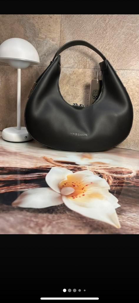 Vince Camuto handtas, Handtassen en Accessoires, Tassen | Damestassen, Nieuw, Handtas, Zwart, Ophalen of Verzenden