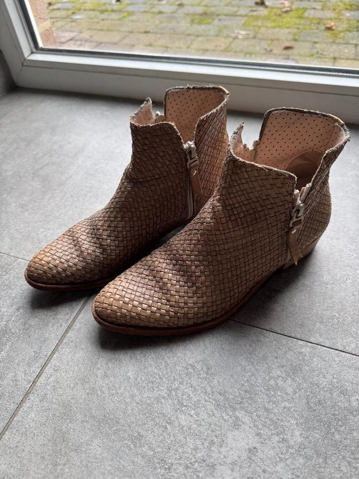 Pertini laarsjes - maat 37, Kleding | Dames, Schoenen, Zo goed als nieuw, Lage of Enkellaarzen, Ophalen of Verzenden