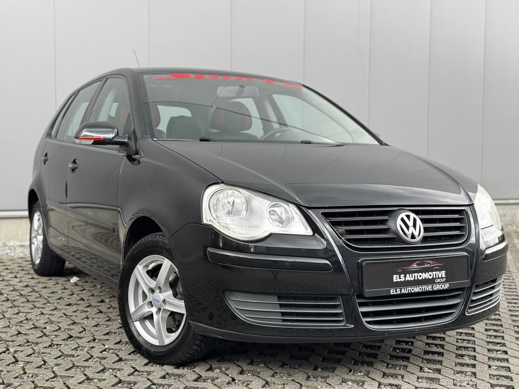Volkswagen Polo 1.4 Benzine Automaat, Automaat, Parkeersensor, Zwart, 4 cilinders