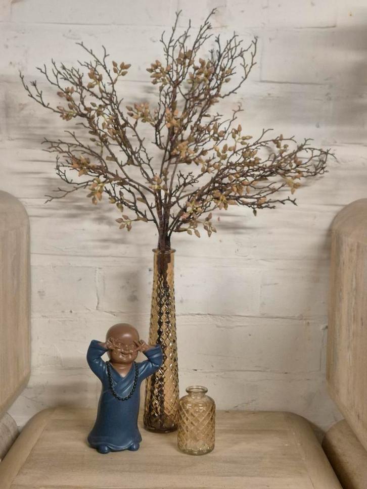 Vaas met kunsttakken, buddha en klein vaasje., Huis en Inrichting, Woonaccessoires | Droogbloemen, Ophalen of Verzenden